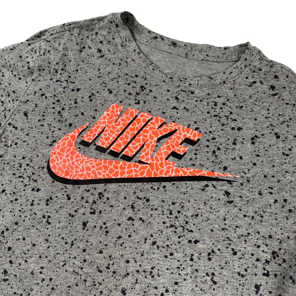 Nike Tops - Nike T-Shirt Womens Medium Gray Splatter Orange Safari Swoosh CU6809-063